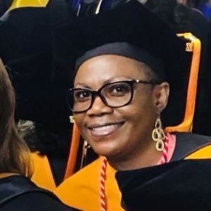 Meet your Posher, Adwoa